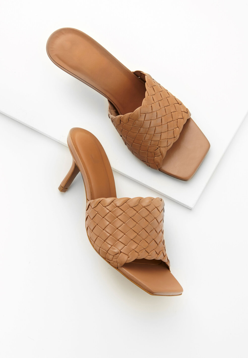 price mantra womens slipper